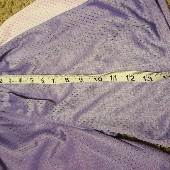 UNDER ARMOUR PURPLE PINK SHORTS XS NEW - Picture 2 of 3
